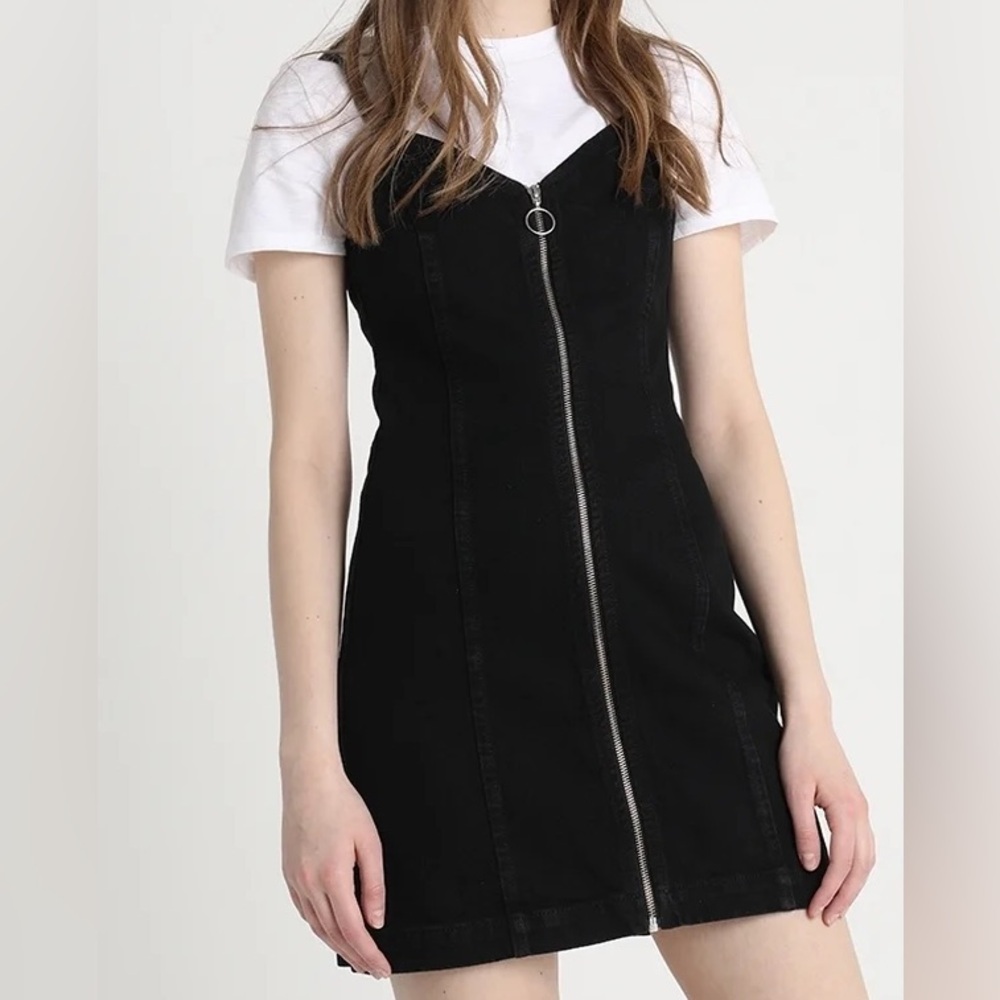 TOPSHOP Moto Black Denim Zippered Dress Size 6